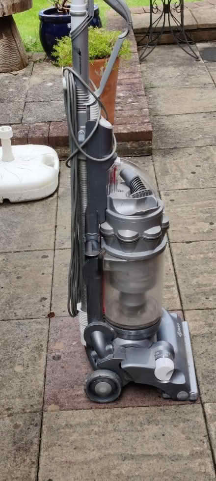 Photo of free Dyson vacuum cleaner (Baschurch SY4) #2