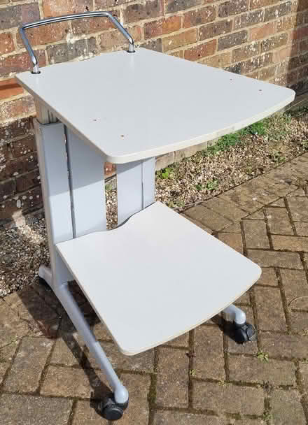Photo of free Equipment trolley e.g. for PC or mobile hardware (Sunnyside RH19) #1