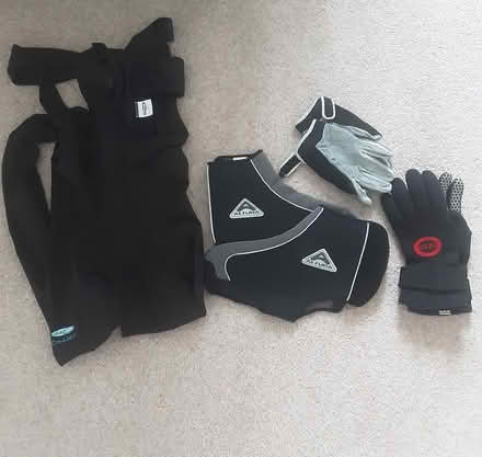 Photo of free Cycling clothing bundle - L (Hove BN3) #3