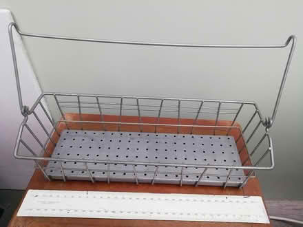 Photo of free Hanging basket (Glenfield LE3) #1