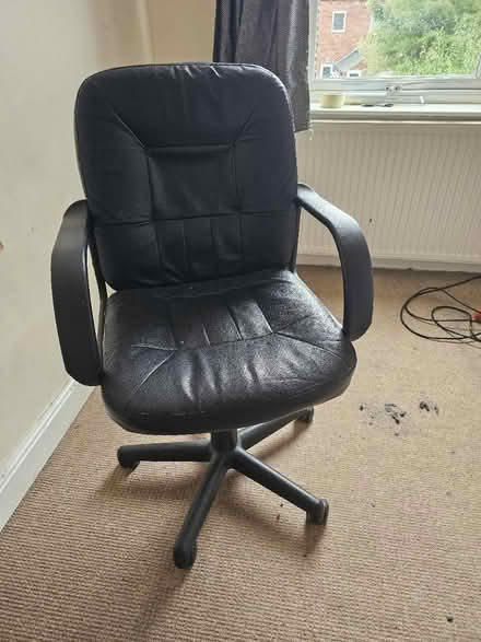 Photo of free Black Office Chair (Altofts WF6) #1