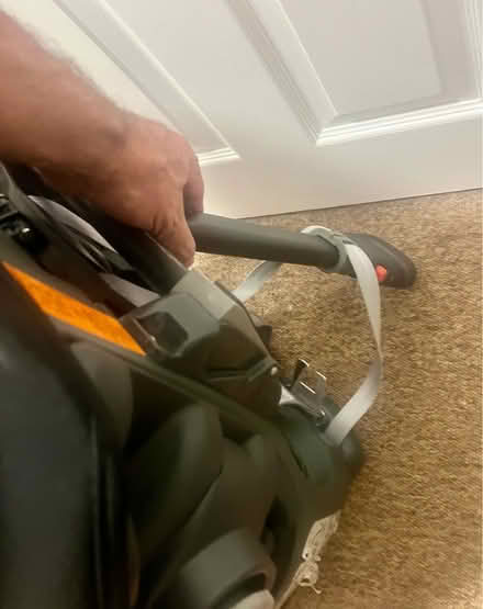 Photo of free Car seat (N12 North Finchley) #3
