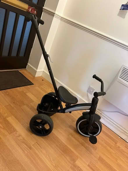 Photo of free Tri’cycle / Pusher for toddler (Kelman Close, Cheshunt) #2