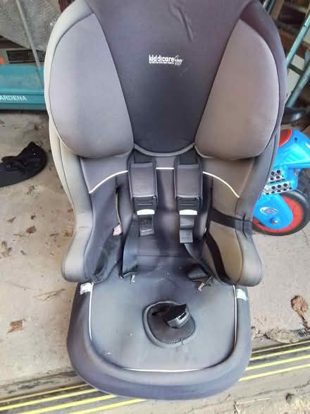Photo of free Kiddicare Car seat (Harpenden AL5) #1