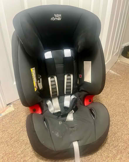 Photo of free Car seat (N12 North Finchley) #1