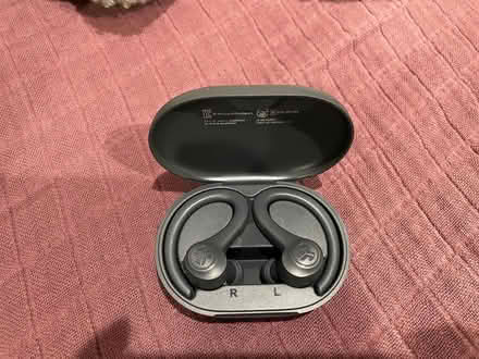Photo of free over ear earbuds (Capitol Hill) #2