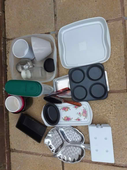 Photo of free Kitchen items (Heswall wirrsl) #1