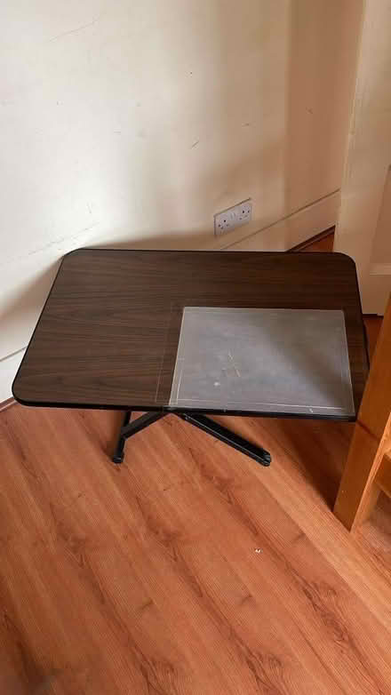 Photo of free Small table (CR7) #1