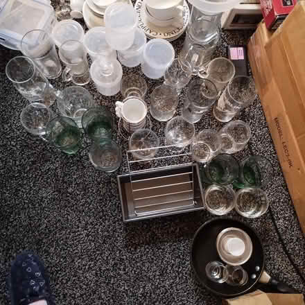 Photo of free Job lot mixed kitchenware (Doncaster)