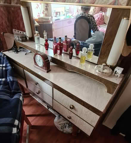 Photo of free Vintage bedroom furniture (G20) #1