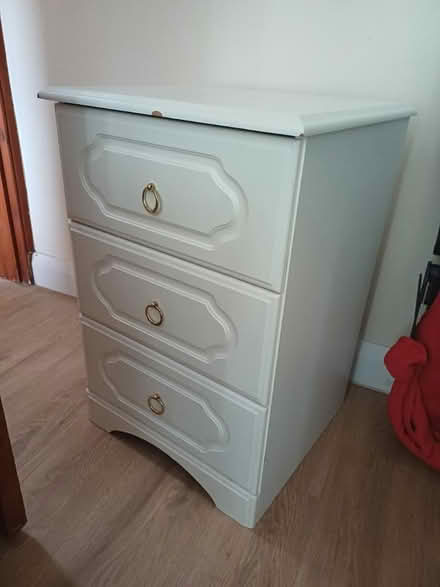 Photo of free 2 bedside cabinets (Ng8) #1