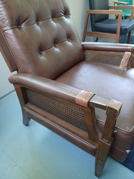 Photo of free Vintage Recliner (Poughkeepsie (off Hooker)) #3