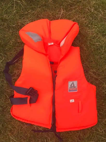 Photo of free Older child life preserver (CT14) #4