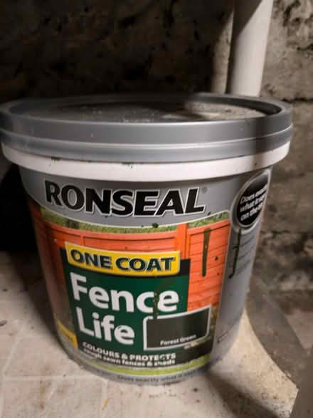 Photo of free fence paint (Sharrow S7) #1