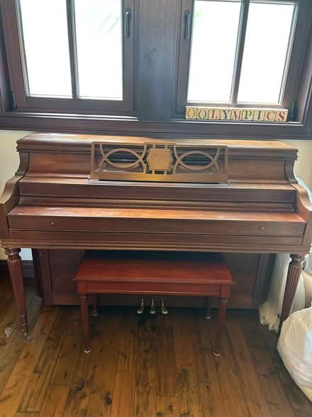 Photo of free Piano (Emerald hills) #1