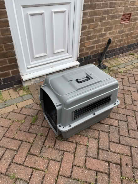 Photo of free Large pet carrier (Bramcote NG9) #1