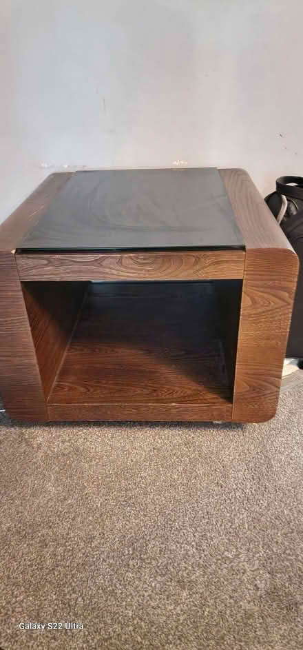 Photo of free Side/coffee table (CO11) #1