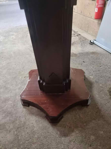 Photo of free Round mahogany effect dining table (Freeland, Oxfordshire) #2