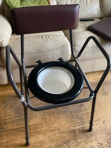 Photo of free Commode (Broxbourne EN10) #2