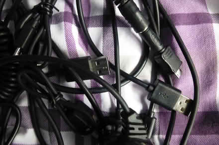 Photo of free Assorted charging wires/leads (Havant PO9) #2