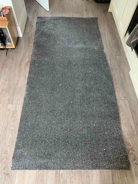 Photo of free Piece of Gray Rug 105 cm x 230 cm (CH3) #1