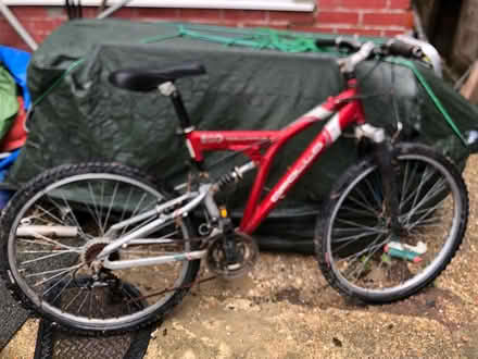 Photo of free Adult aluminum bike frame (Portchester) #1