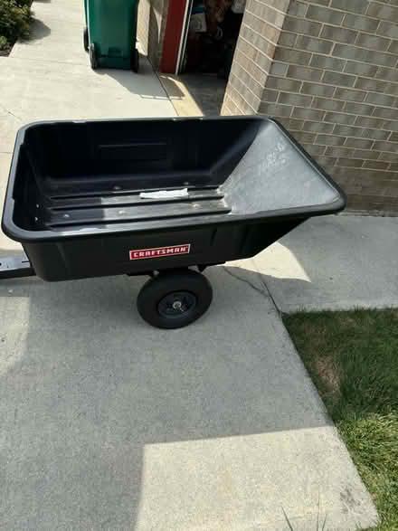 Photo of free Lawn tractor cart (Mechanicsburg) #1