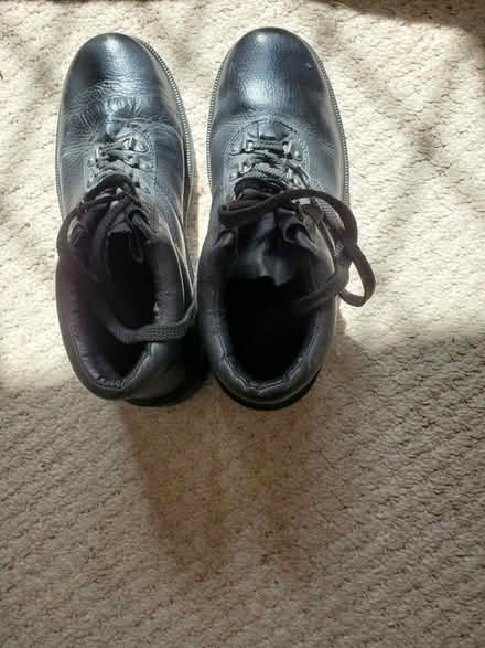 Photo of free Work Boots (Purley on Thames RG31) #1