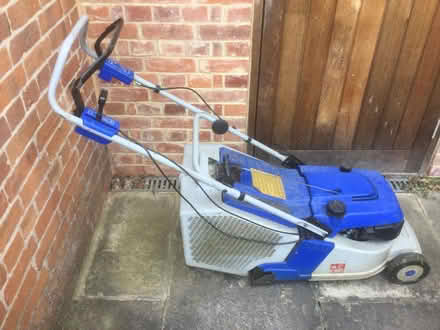 Photo of free Lawnmower (Summertown OX2) #1