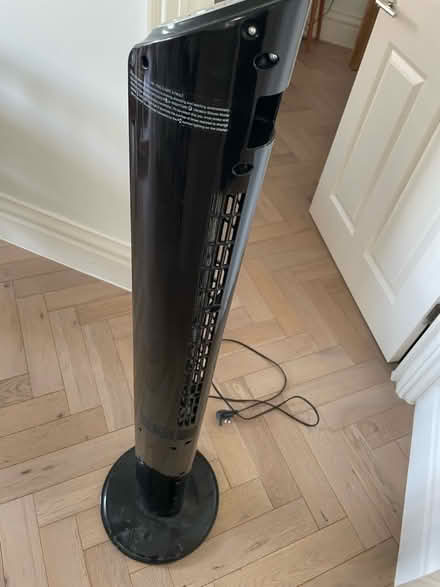 Photo of free Tower fan - fixable (Surbiton) #2