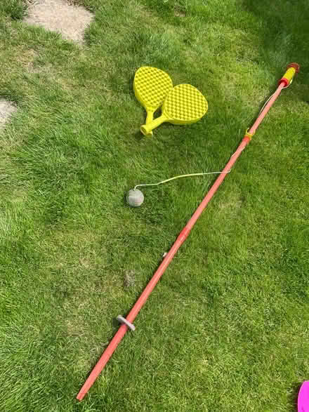 Photo of free swingball (Barnet, North London) #1