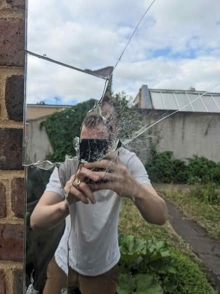 Photo of free Large mirror (heavy and cracked) (Brixton) #3