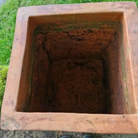 Photo of free Ceramic pot (Owlpen GL11) #2