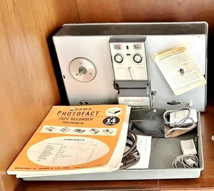 Photo of free Wollensack 3M Tape Recorder (515 12th St. Huntington Beach) #1