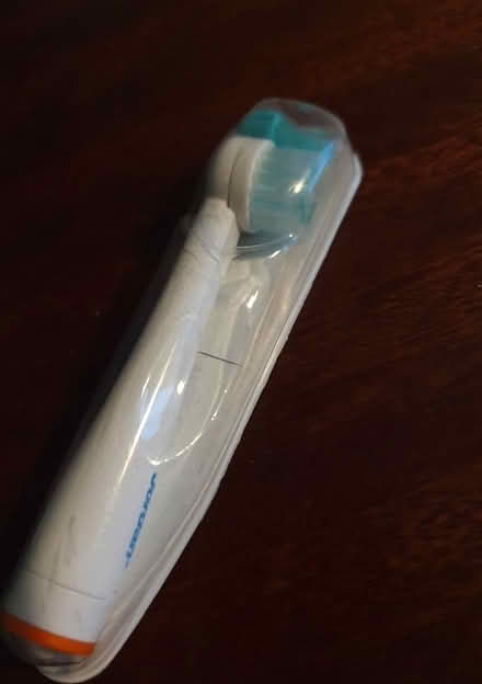 Photo of free Electric toothbrush head (Nettlebed RG9) #3