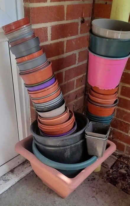 Photo of free Plastic pots (Lower Bevendean BN2) #1