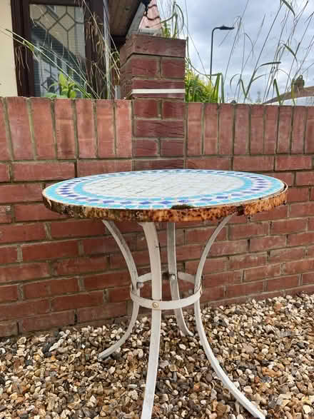 Photo of free Garden table for renovation (Perivale) #3