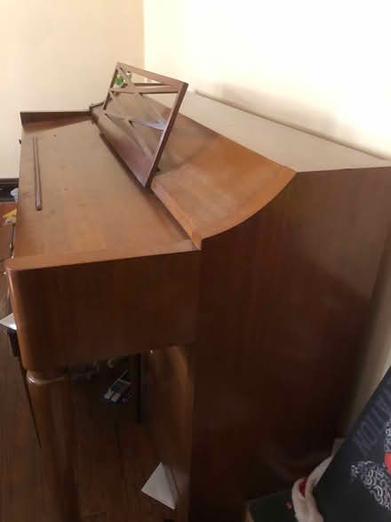 Photo of free Piano (Chicago) #1