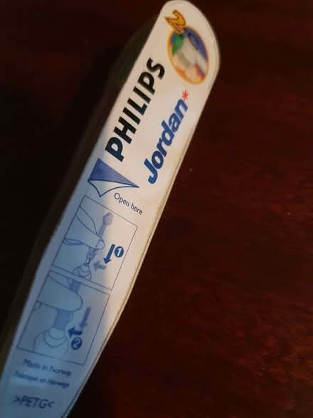 Photo of free Electric toothbrush head (Nettlebed RG9) #2