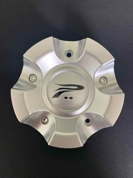 Photo of Jeep Renegade Rim Wheel Center Cap (13 Mile & Haggerty) #1