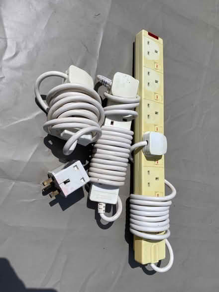 Photo of free Extension leads (Haldens AL7) #1
