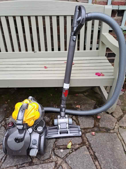 Photo of free Dyson vacuum (Bromham, Bedford) #1