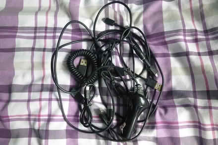 Photo of free Assorted charging wires/leads (Havant PO9) #1