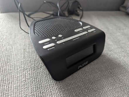 Photo of free Pure radio DAB/FM alarm clock (Emerson Park RM11) #1