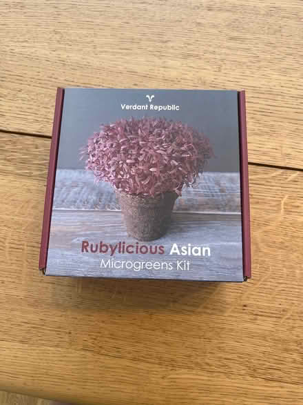 Photo of free Edible plant growing kit (Roehampton (SW15)) #1