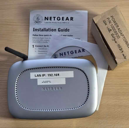 Photo of free WiFi Router Netgear MR814v2 (St Albans AL1, Fleetville) #1
