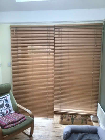 Photo of free 2 wooden Venetian blinds (Earley RG6) #1