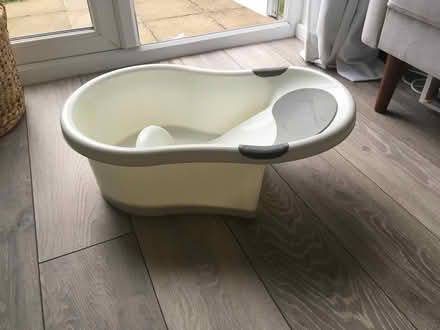 Photo of free Baby bath (OX11) #1