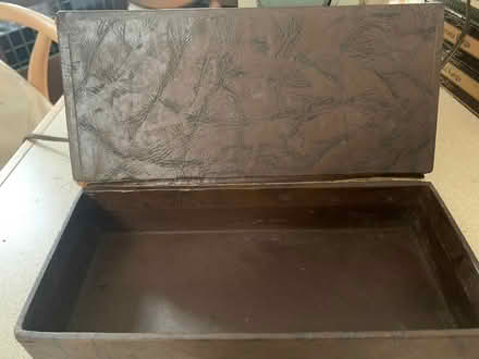 Photo of free OLD pressed cardboard box (NE Bellevue) #3