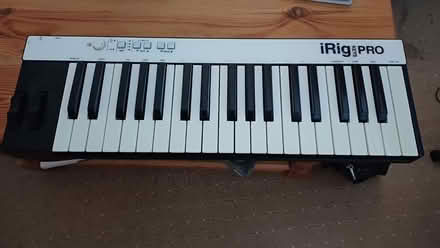 Photo of free iRig Keys Pro midi controller (Palmer Park RG1) #1